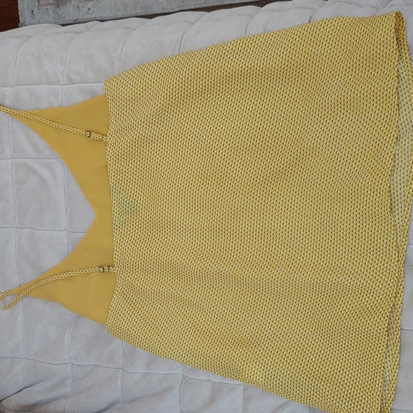 Pretty Yellow Patterned Camisole by Banana Republic Women's size XS - Picture 2 of 11